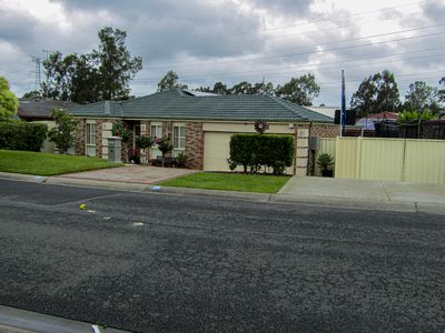 84 Kiber Drive, Glenmore Park