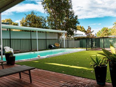 23 Walkers Crescent, Emu Plains