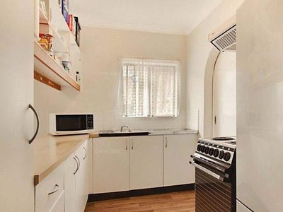 8 / 8 Dent Street, Jamisontown