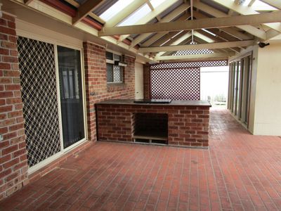 10 Bija Drive, Glenmore Park